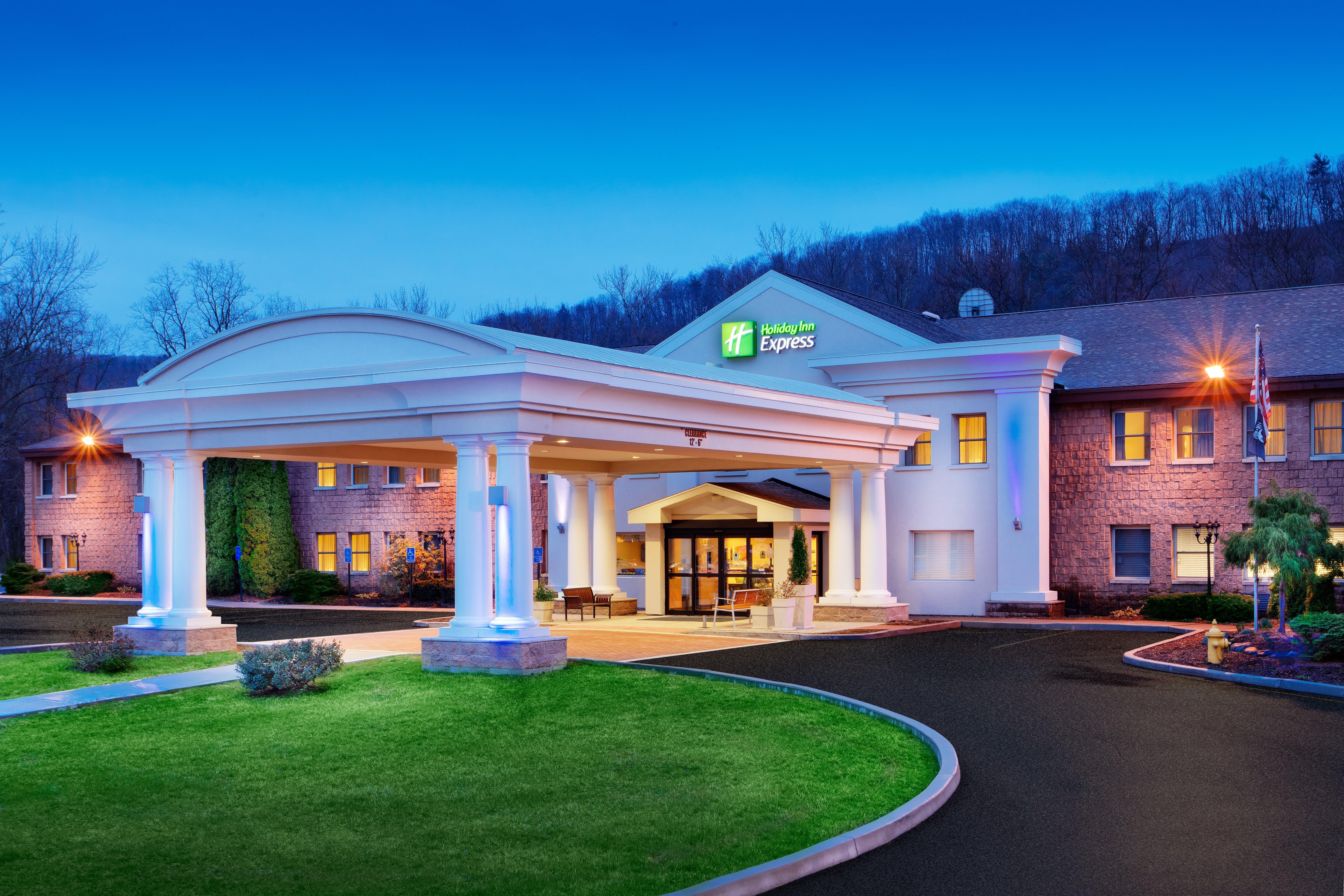 Best Western Owego Inn Εξωτερικό φωτογραφία
