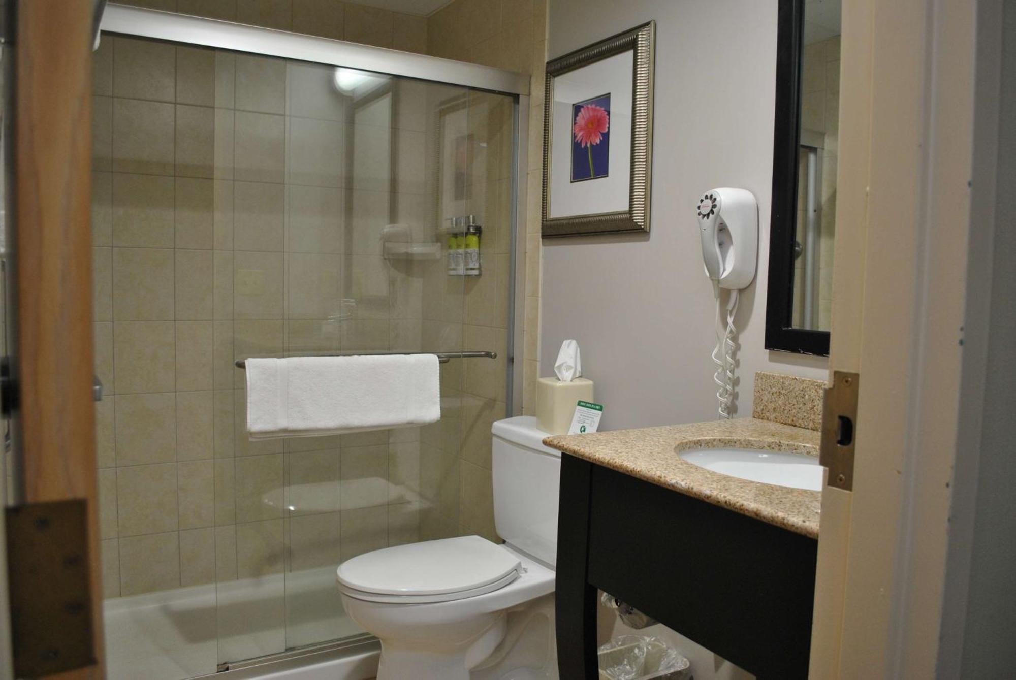 Best Western Owego Inn Εξωτερικό φωτογραφία